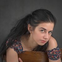 Генерация лидов — привлечение потенциальных клиентов для последующей продажи.
